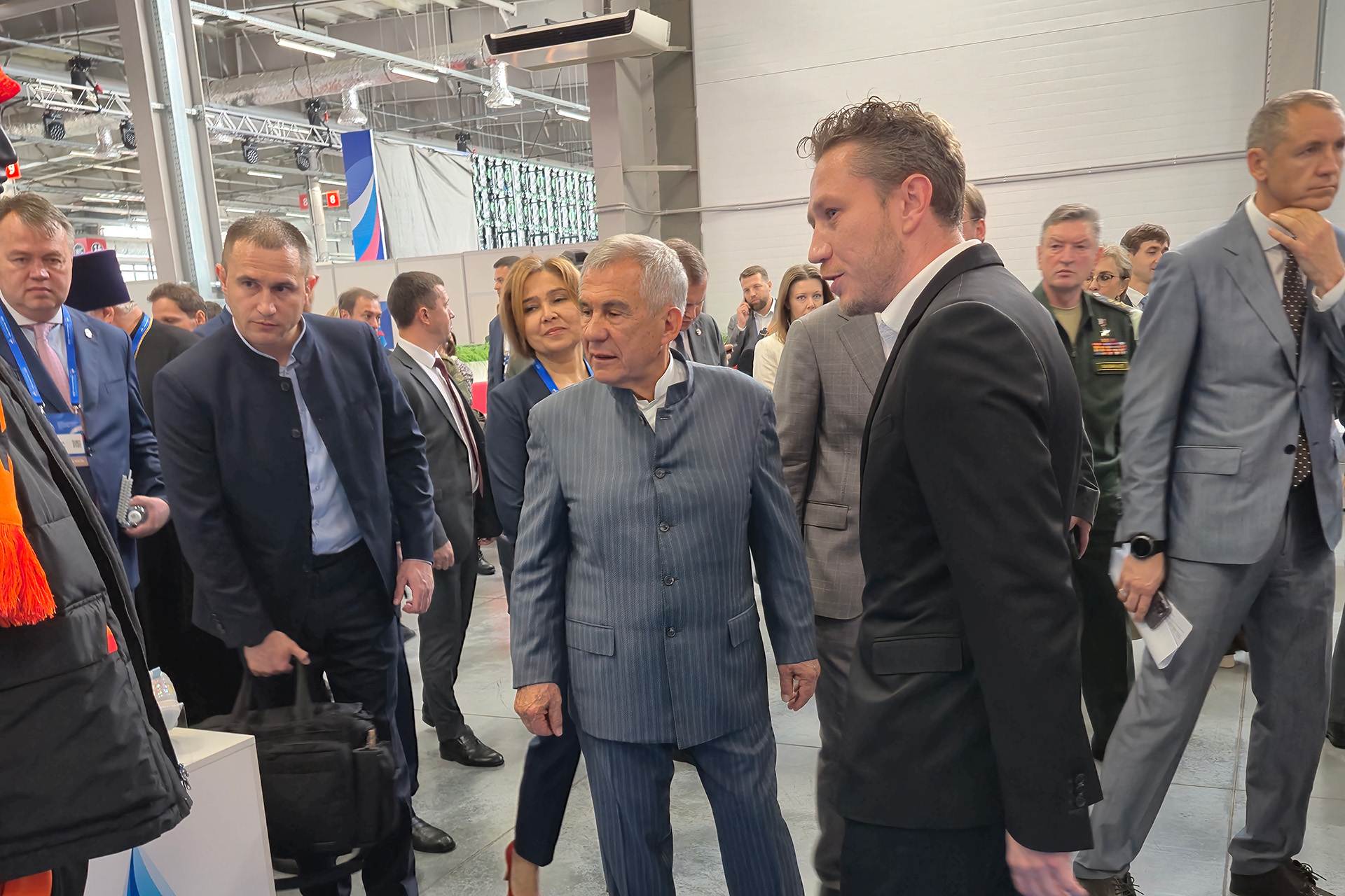 Новую коллекцию адаптивной одежды от SHISHKIN и STK презентовали на «Абилимпикс-2026»
