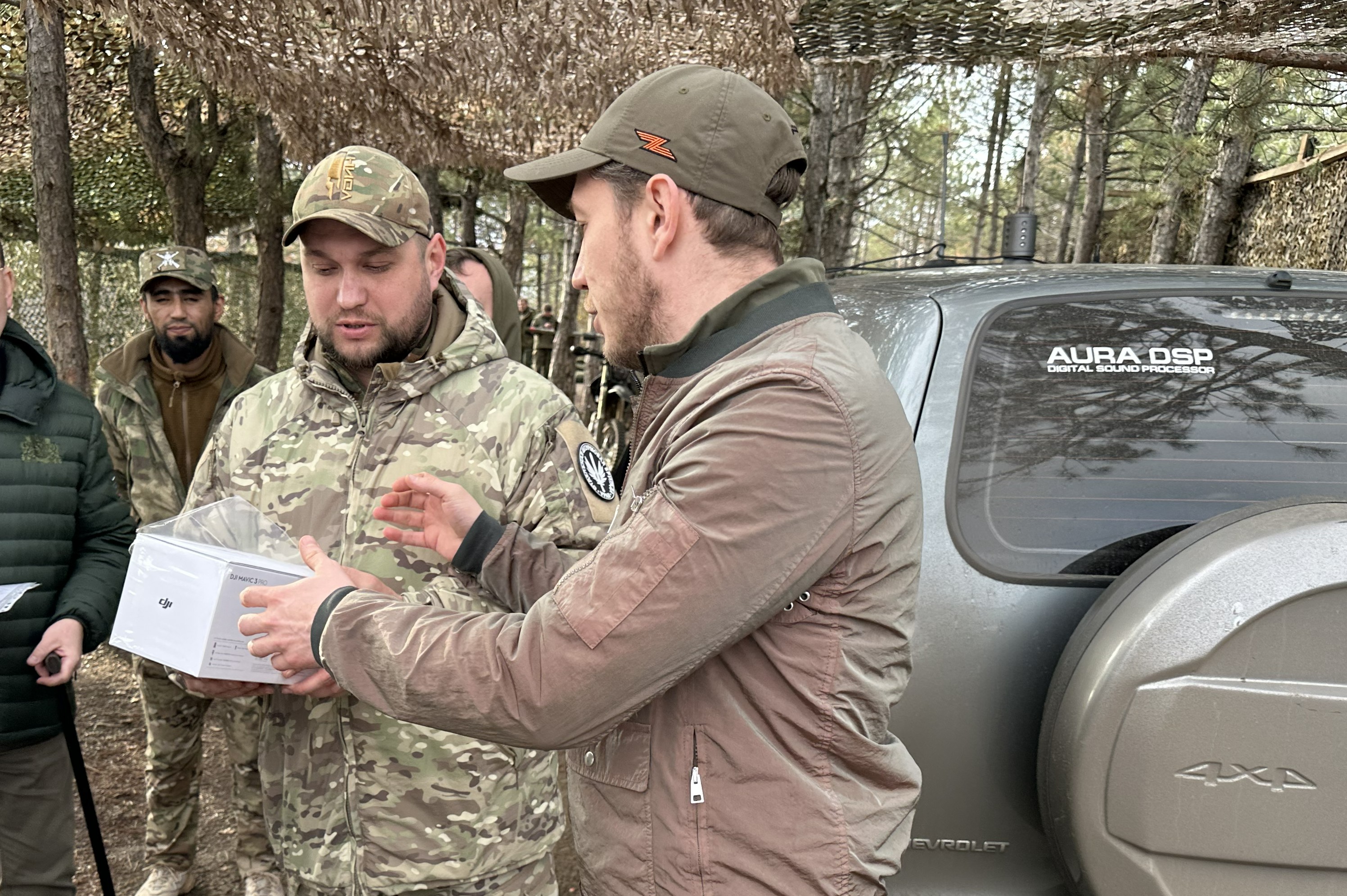 30 тонн гуманитарного груза отправили свердловские предприниматели по инициативе компании SHISHKIN 