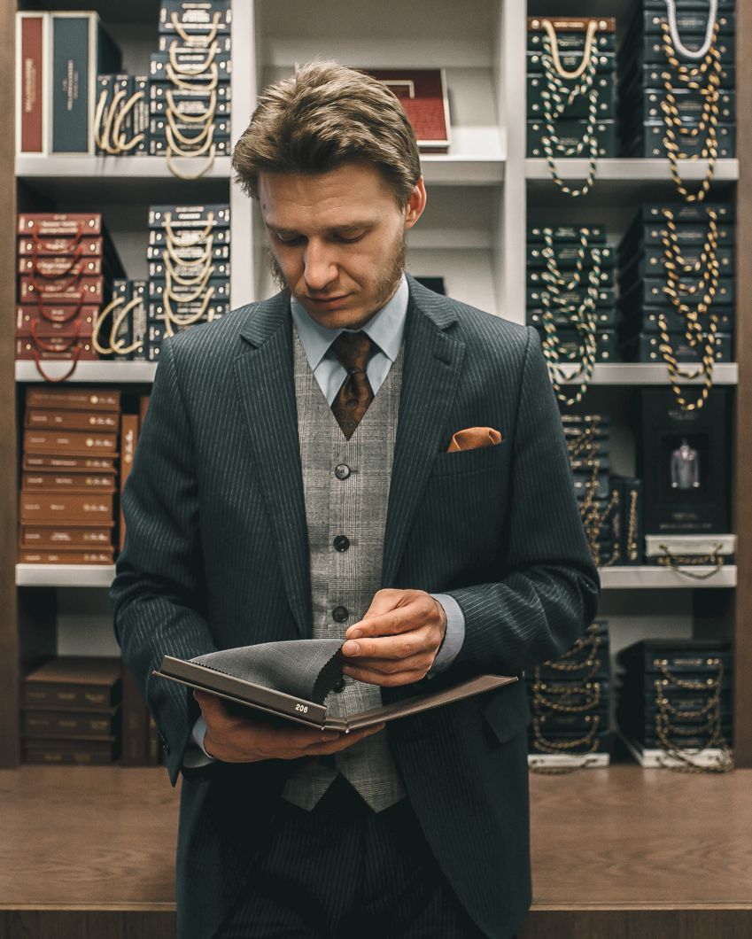 Пошив мужских рубашек поло на заказ в Екатеринбурге