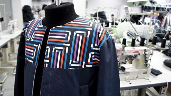 Элитный дизайнер выпустил коллекцию одежды с символикой Экспо-2025